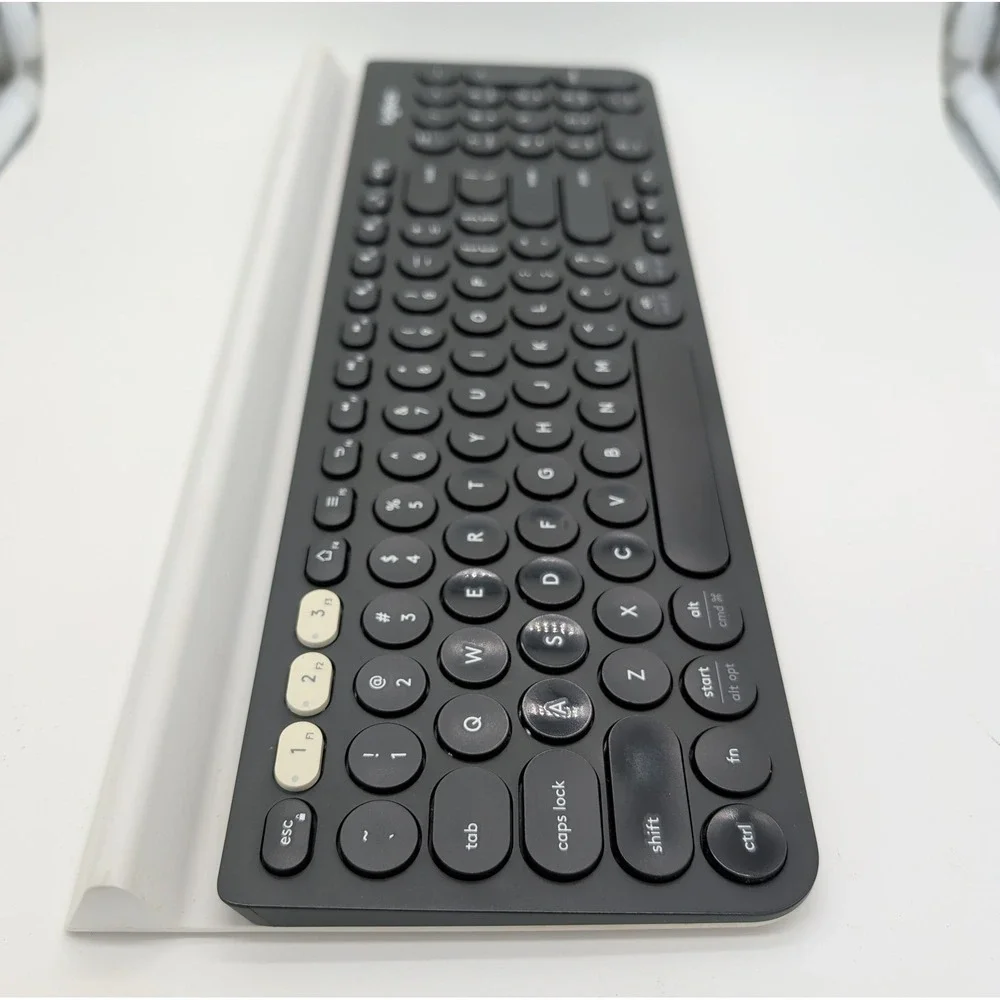 LOGITECH K780 Multi Device Wireless Keyboard Tested Working NO Dongle EUC